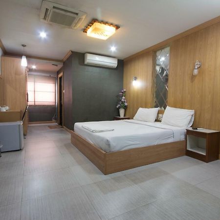Khon Kaen Ruenrom Hotel Kültér fotó