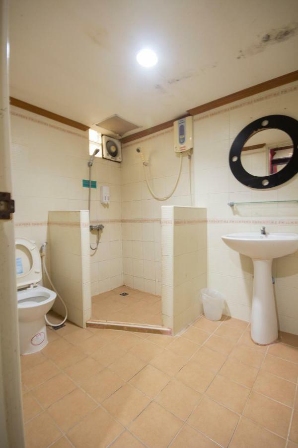 Khon Kaen Ruenrom Hotel Kültér fotó